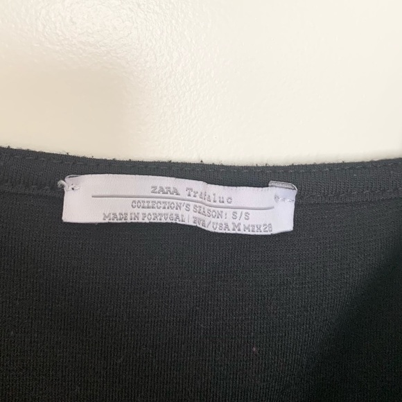 Black Sleeveless Romper - Picture 4 of 5